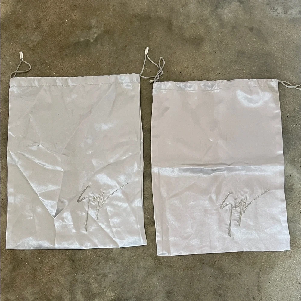 Authentic Giuseppe Zanotti White Satin Drawstring Shoe Bags (Pair)